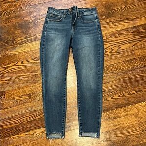 GAP Blue Ankle Cropped Jeans with Modern Fit